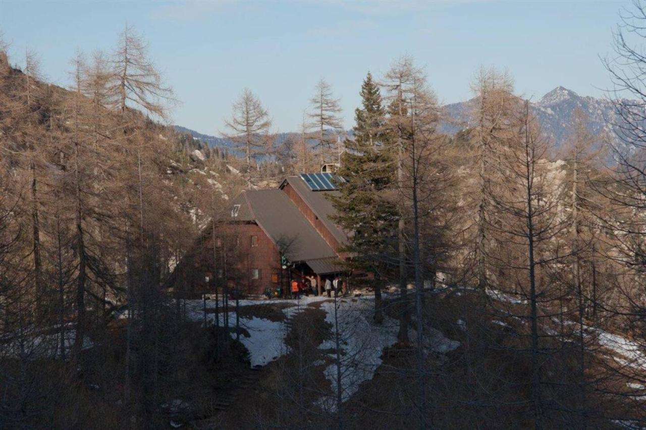 Erjavceva Mountain Hut At Vrsic Pass Hotel Kranjska Gora Exterior foto