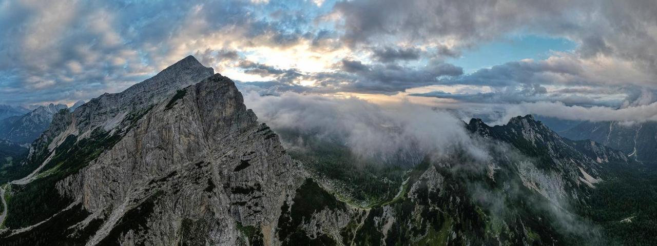 Erjavceva Mountain Hut At Vrsic Pass Hotel Kranjska Gora Exterior foto